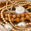 Delicada Pulsera o Tobillera de Concha Marina de Oro de 14K