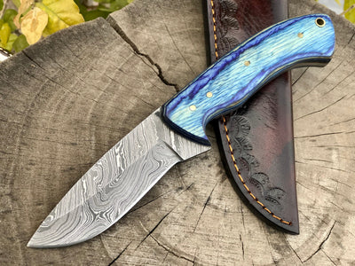Premium Damascus Steel Deer Skinning Knife for Hunters - Korvel