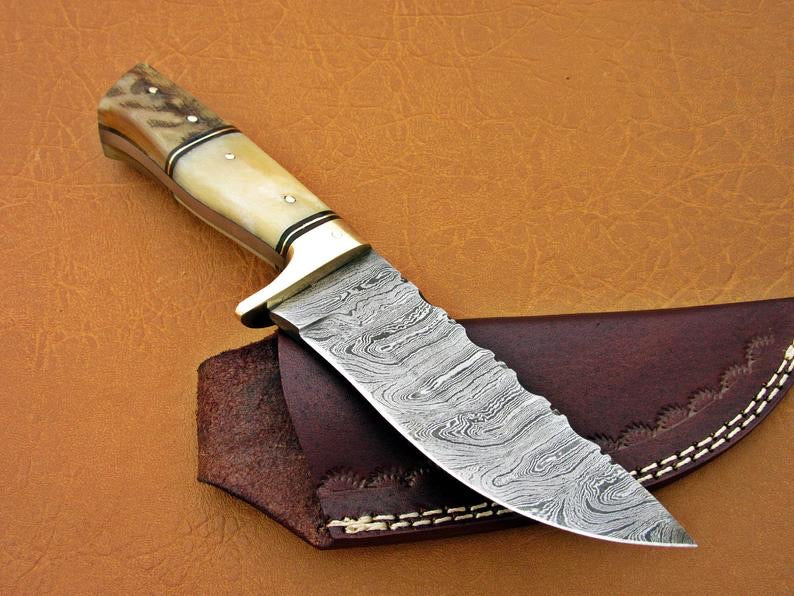 Premium Custom Damascus Steel Hunting Knife - Korvel