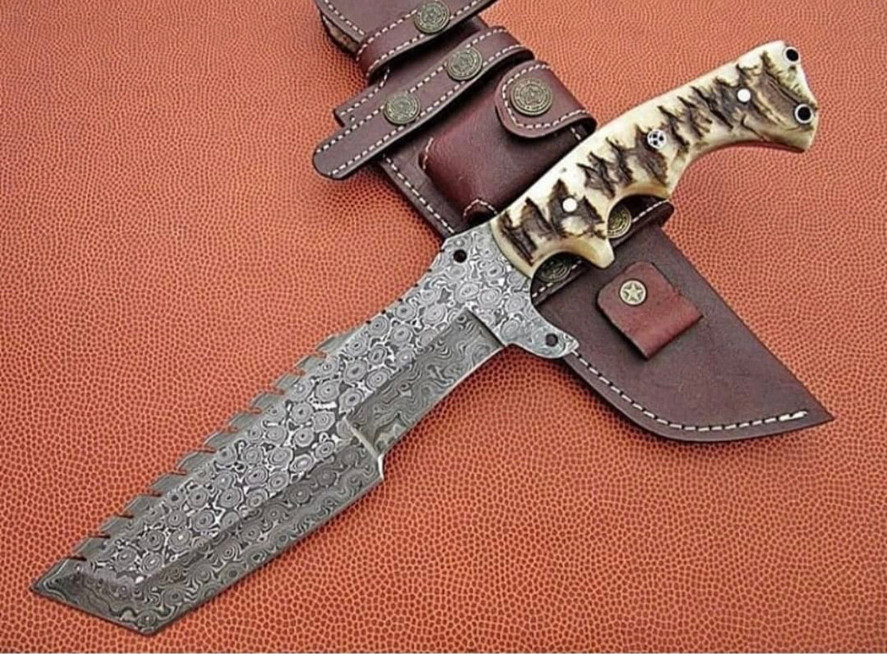 Handcrafted Raindrop Damascus Tanto Tracker Knife with Unique Sheep Horn Handle - Korvel