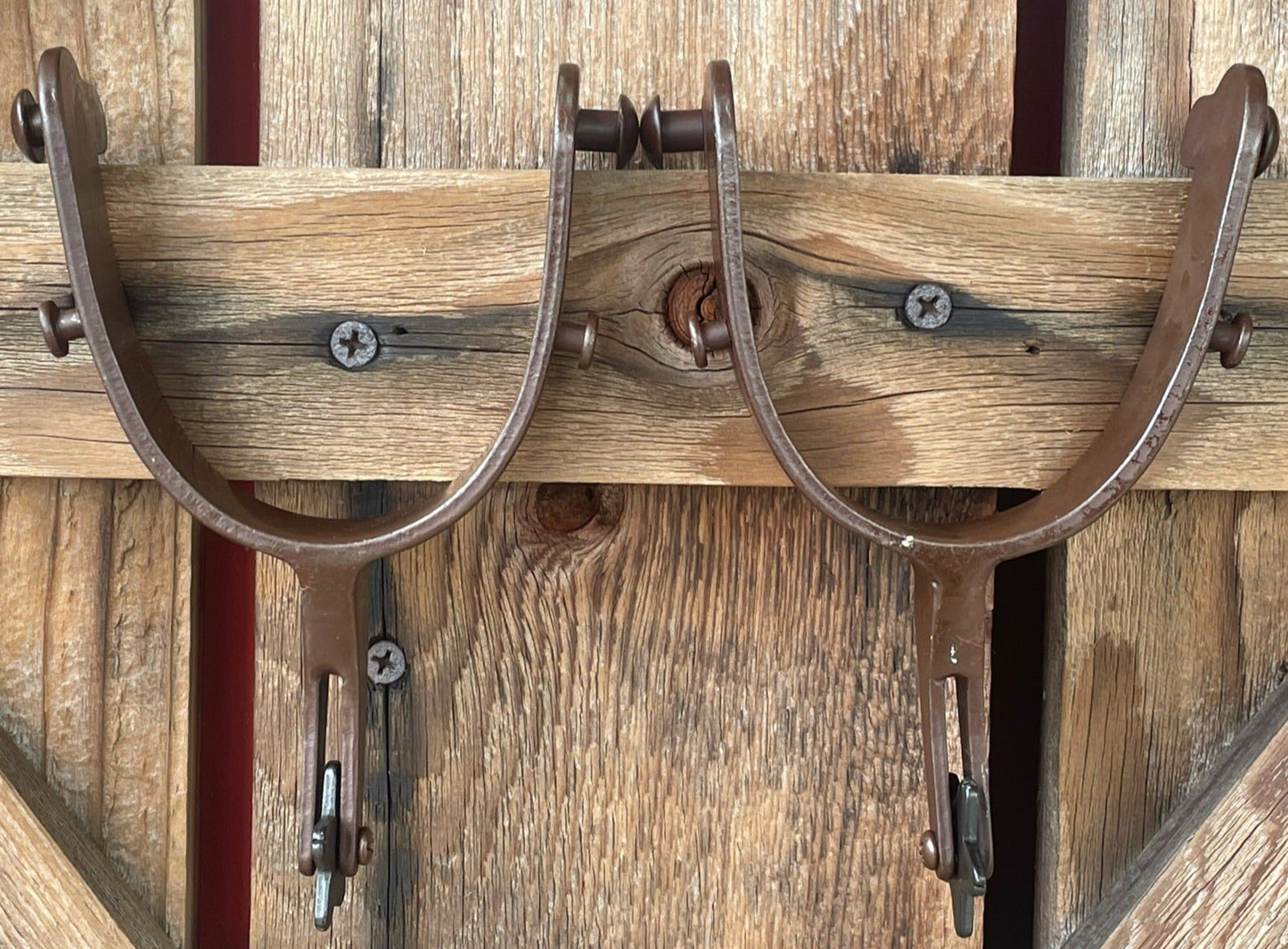 Premium Offset Bareback Spurs for Rodeo Excellence - Korvel