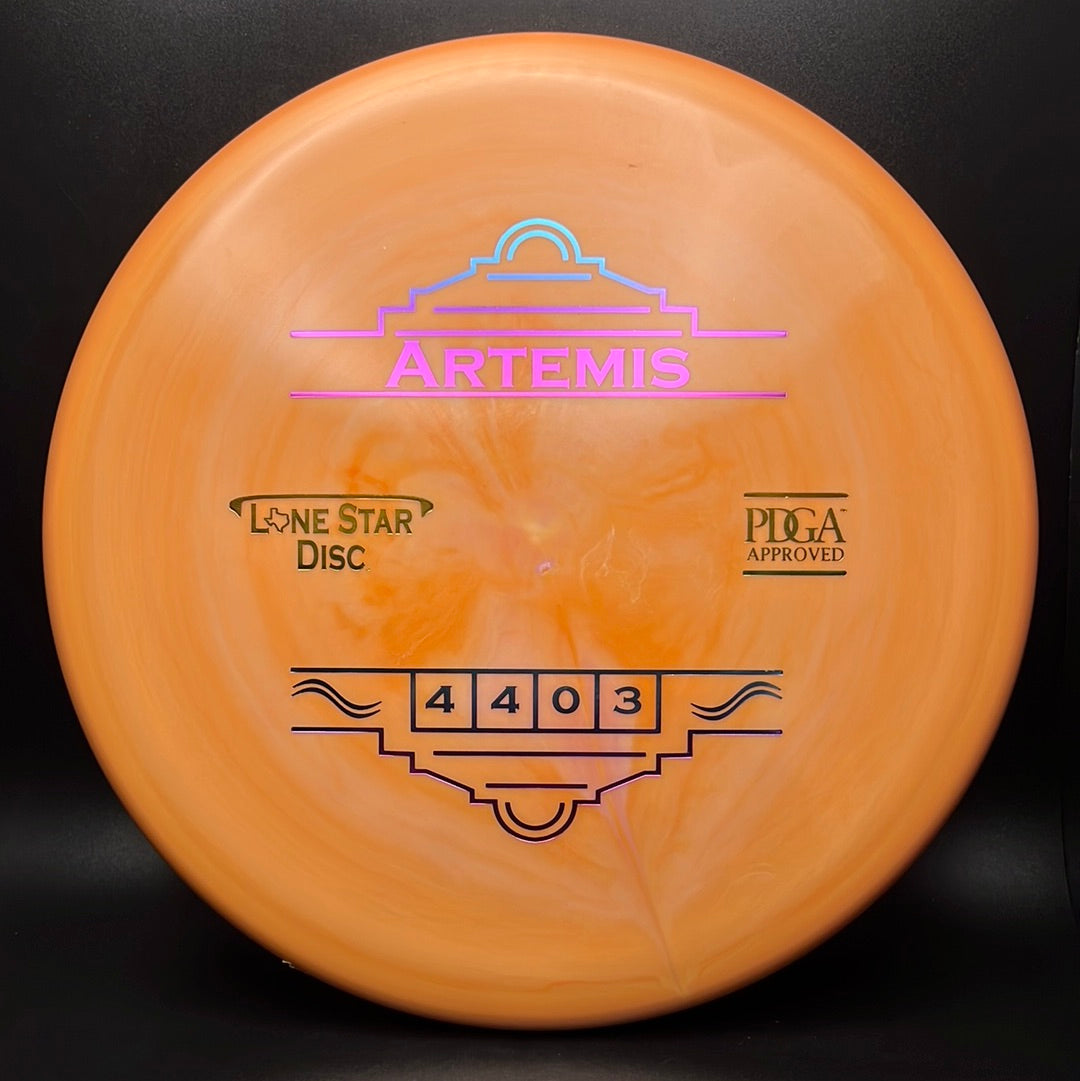 Alpha Artemis Putter - Premium Disc Golf Experience