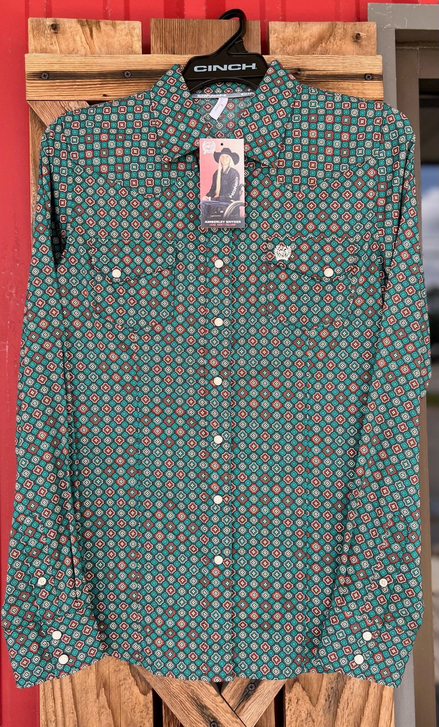 Emerald Geo Women's Cinch Shirt - Stylish & Functional - Korvel