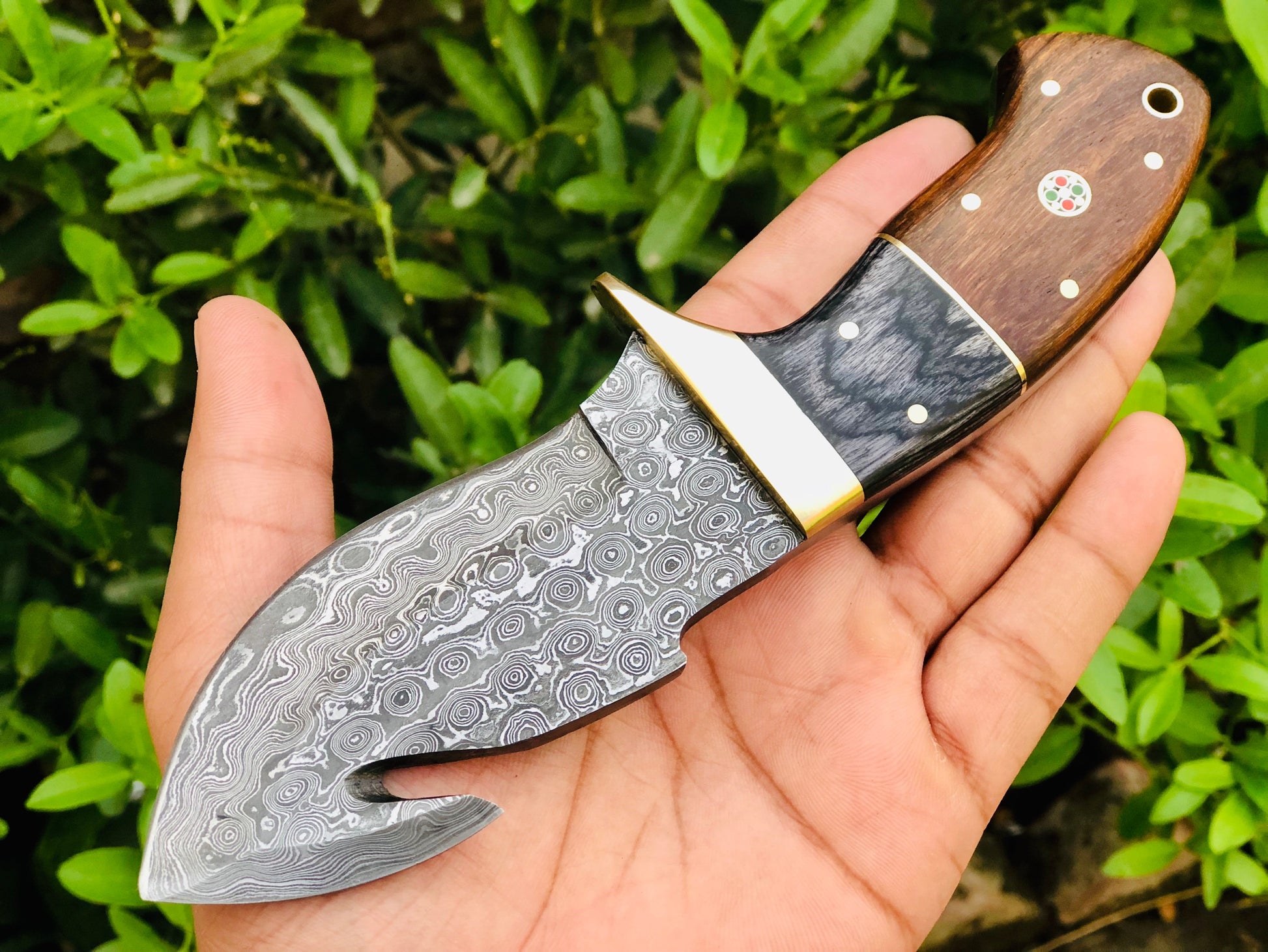 Premium Raindrop Damascus Guthook Skinning Knife - Korvel