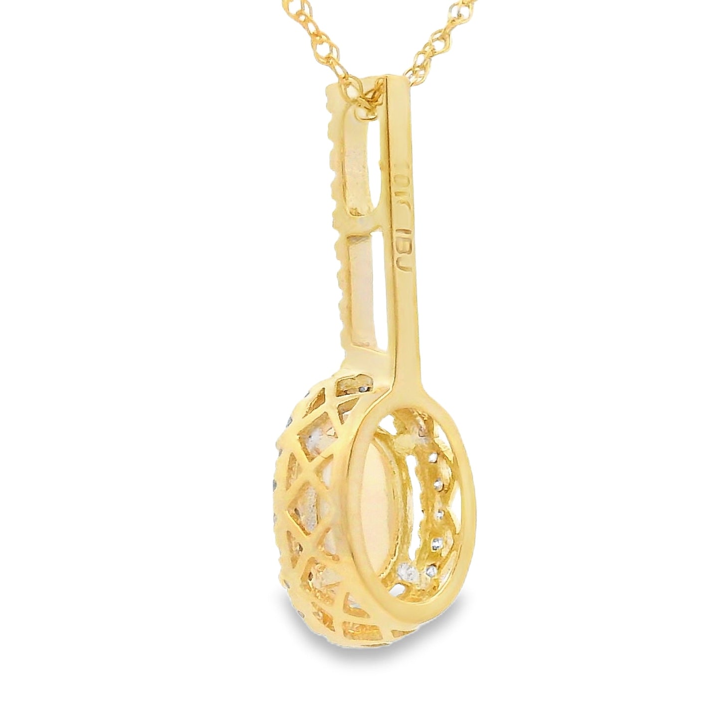 .10ct Colgante de Moda con Diamante de Ópalo en Oro Amarillo de 10KT