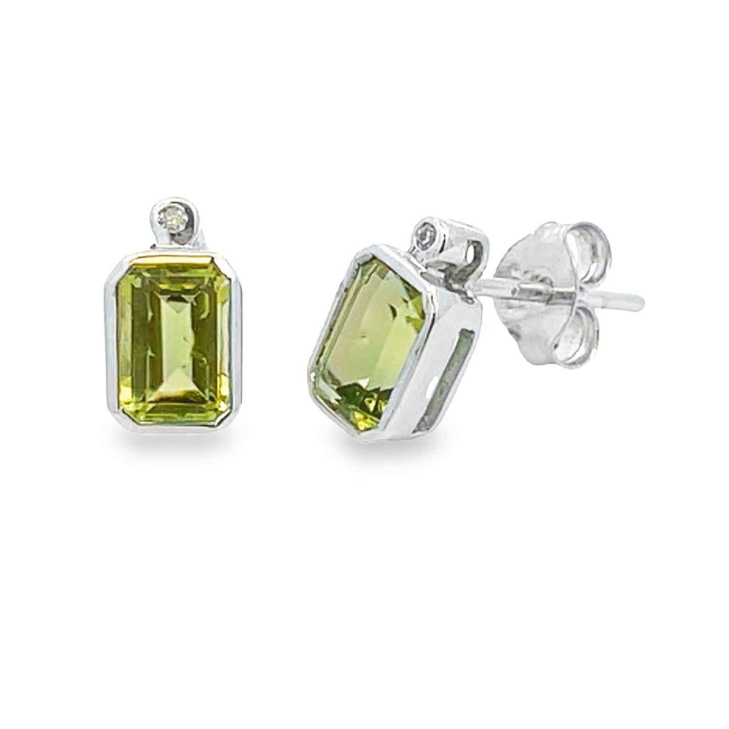 .81ct Boucles d'oreilles en diamant péridot en or blanc 10KT