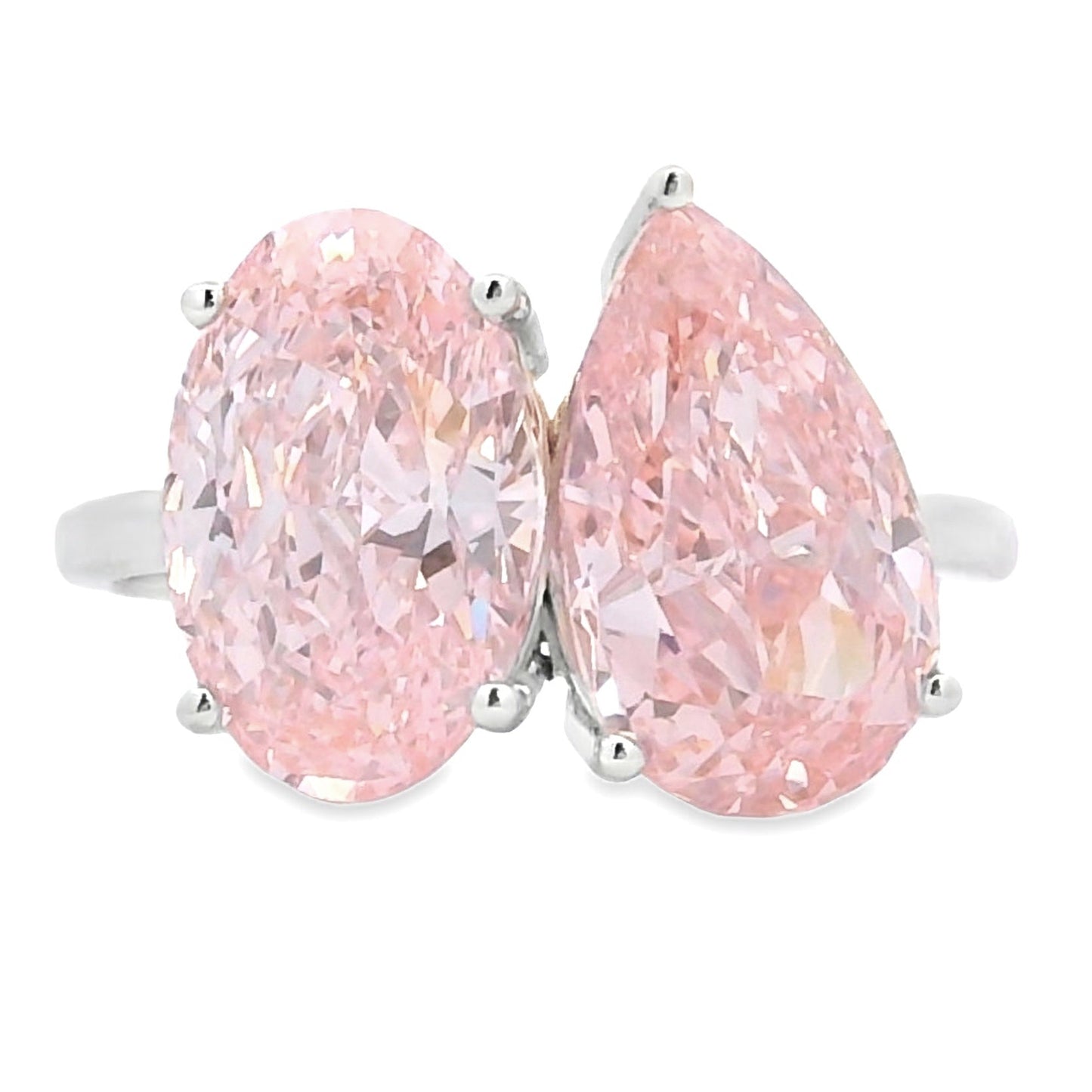 Bague en diamant lab grown de 5,50 ct en or blanc 14KT