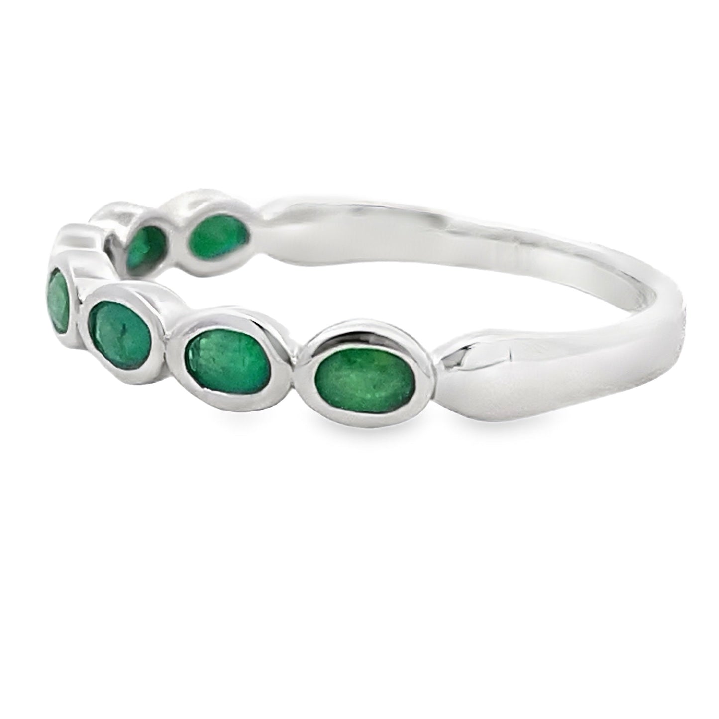 .74ct Bague de Mode en Émeraude en Or Blanc 14KT