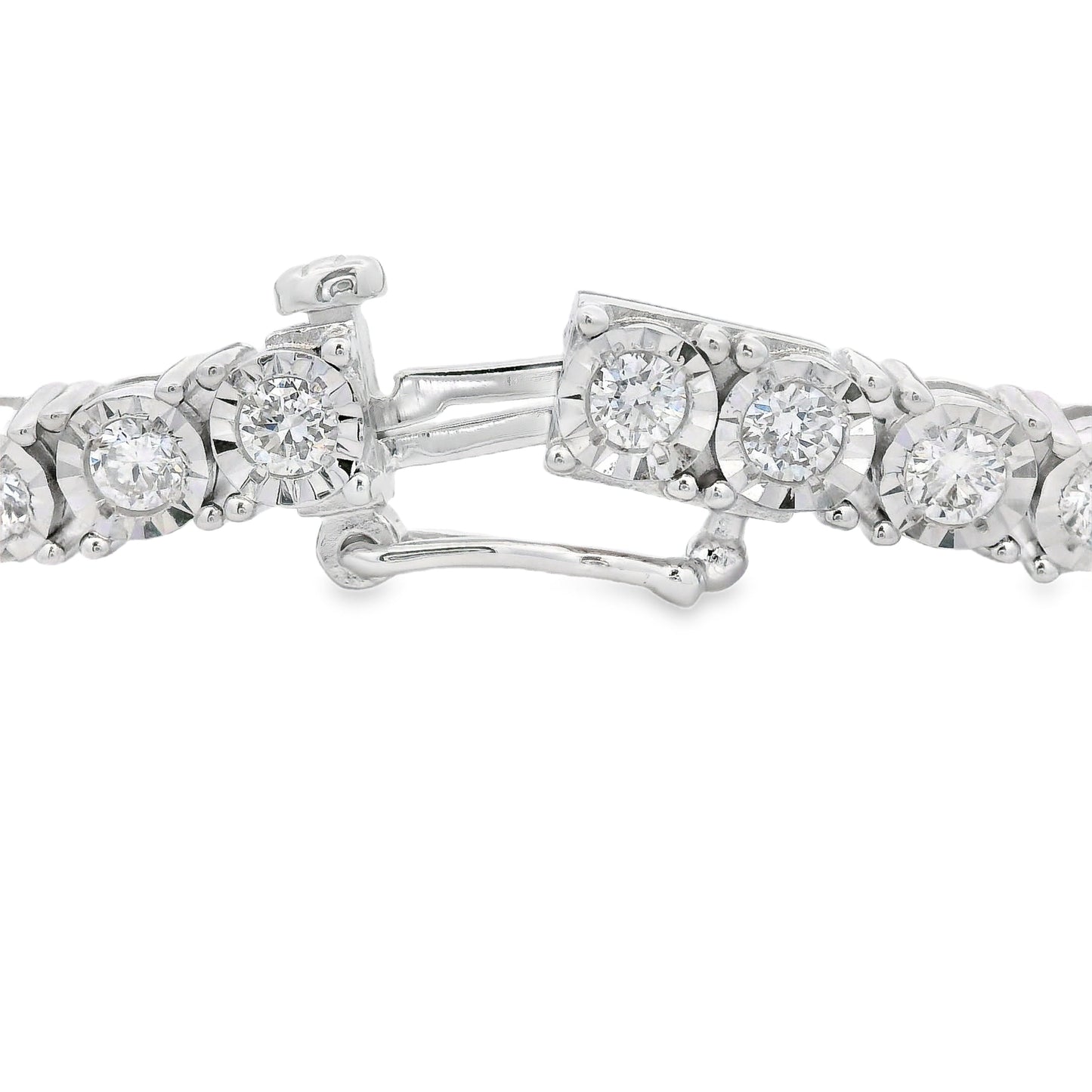 Bracelet de tennis en diamant cultivé en laboratoire en argent sterling