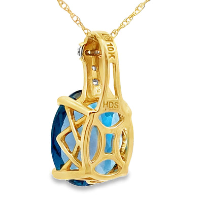 Pendentif en topaze bleue de Londres en or jaune 10KT