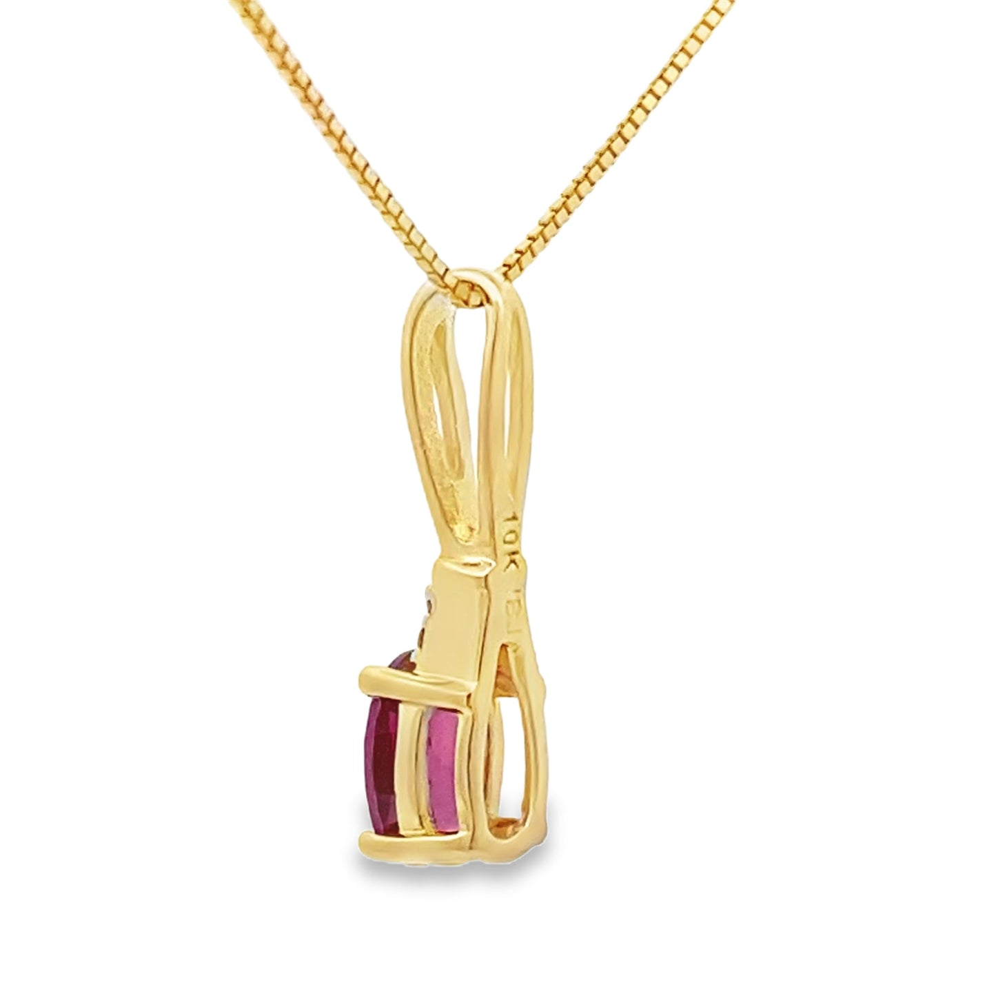Rhodolite Garnet Pendant in 10KT Yellow Gold