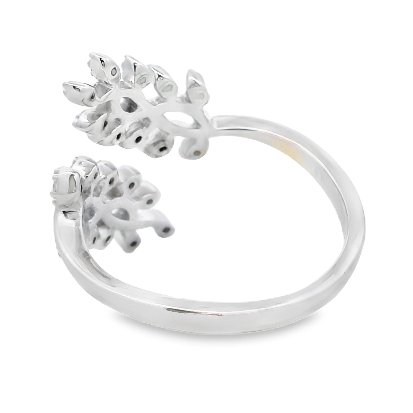 Anillo de Diamante Genuino de .10ct en Plata Esterlina