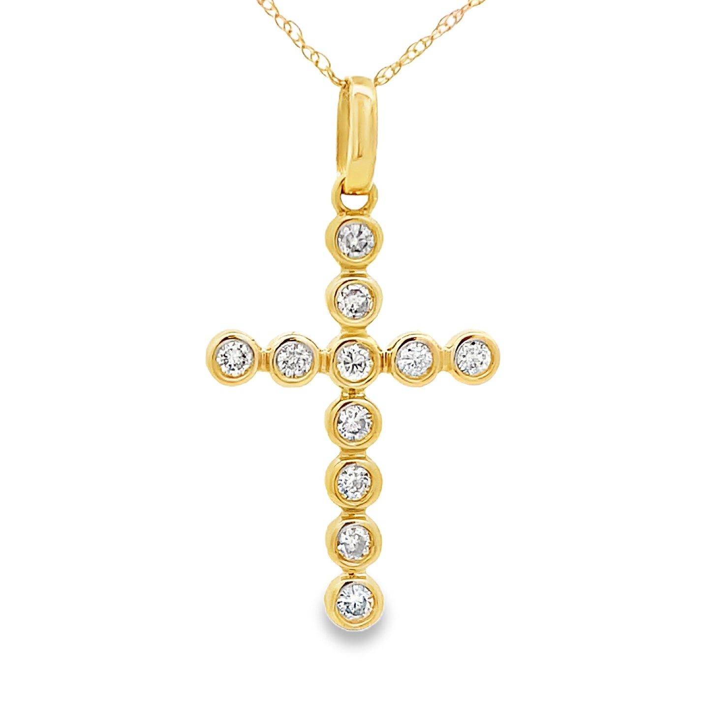 Colgante de Cruz de Diamante de 0.31ct en Oro Amarillo de 14KT