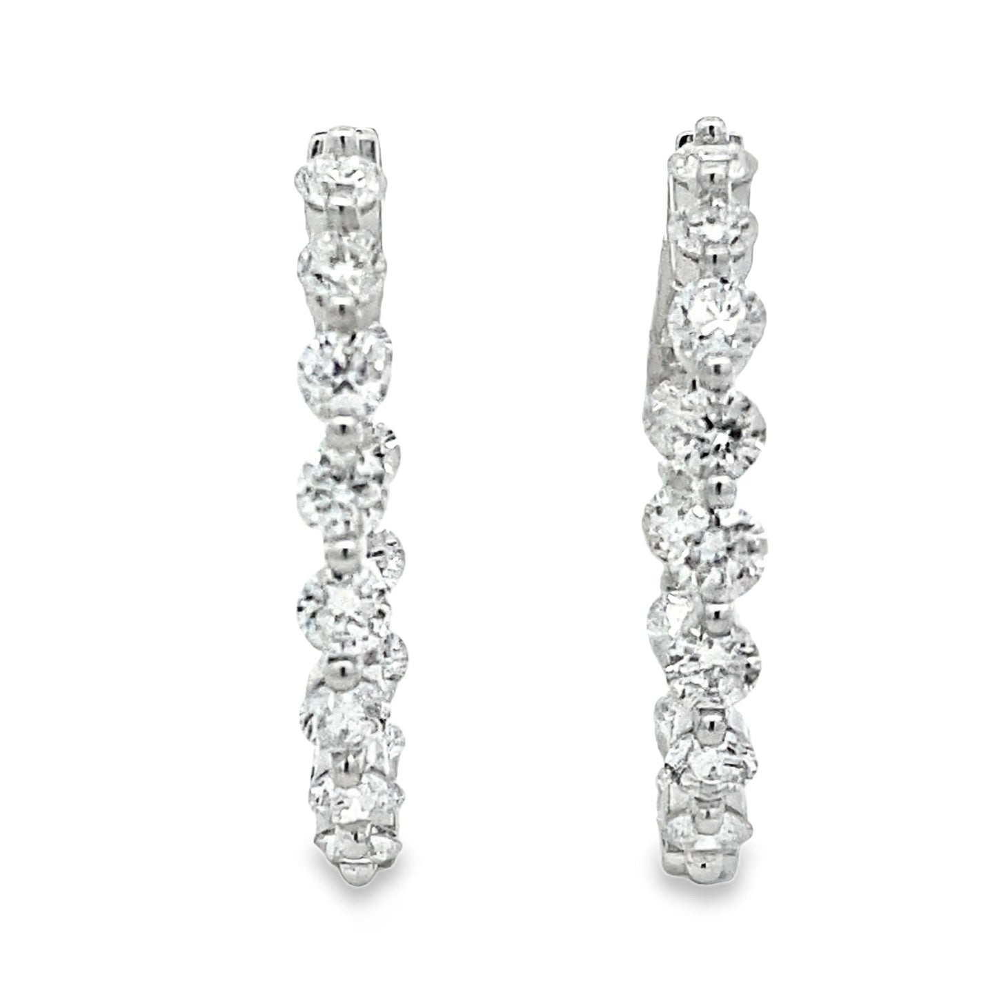Pendientes de aro de diamante cultivado en laboratorio de 3.10ct en plata esterlina