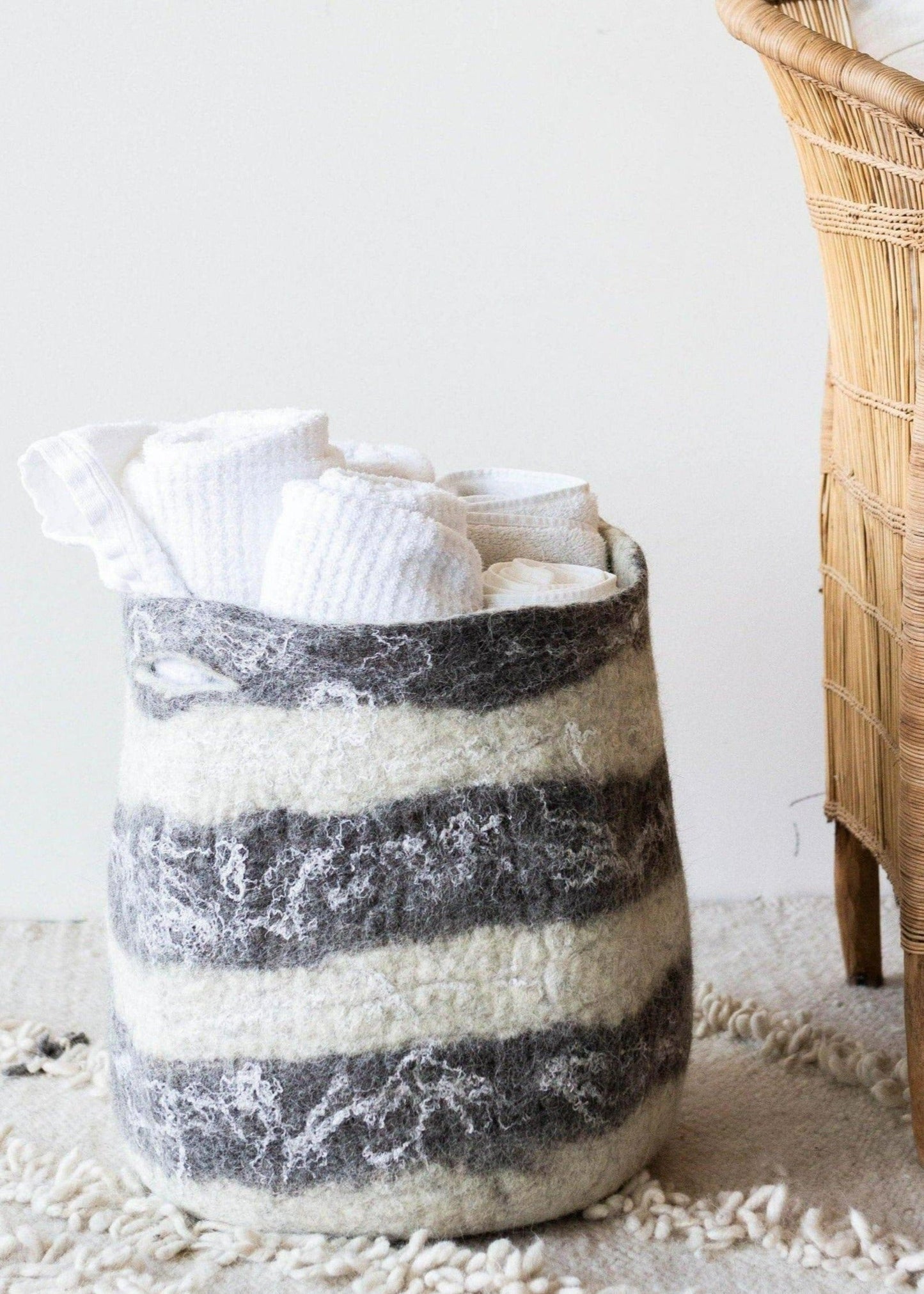 Panier de rangement africain en laine tissée Ingobozi