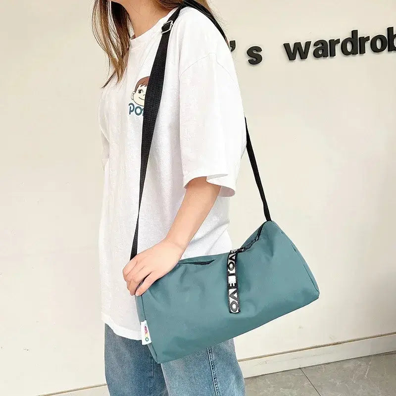 Bolsa de gimnasio impermeable para mujeres para fitness y viajes