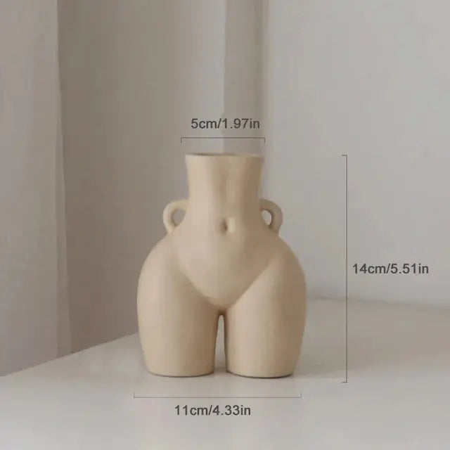Vases en céramique corps humain - Décor unique pour la maison