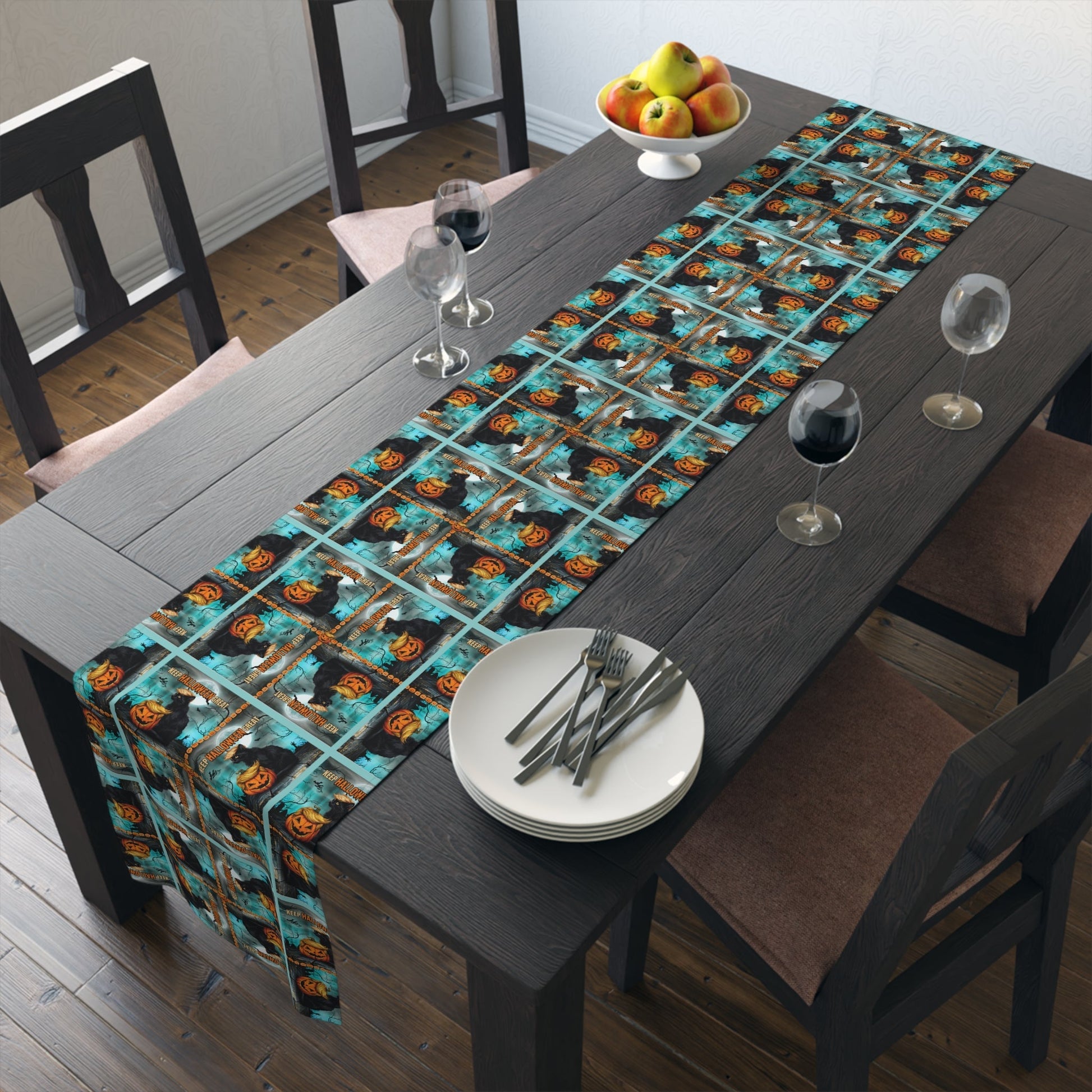 Enchanting Halloween Table Runner for Spooky Celebrations - Korvel