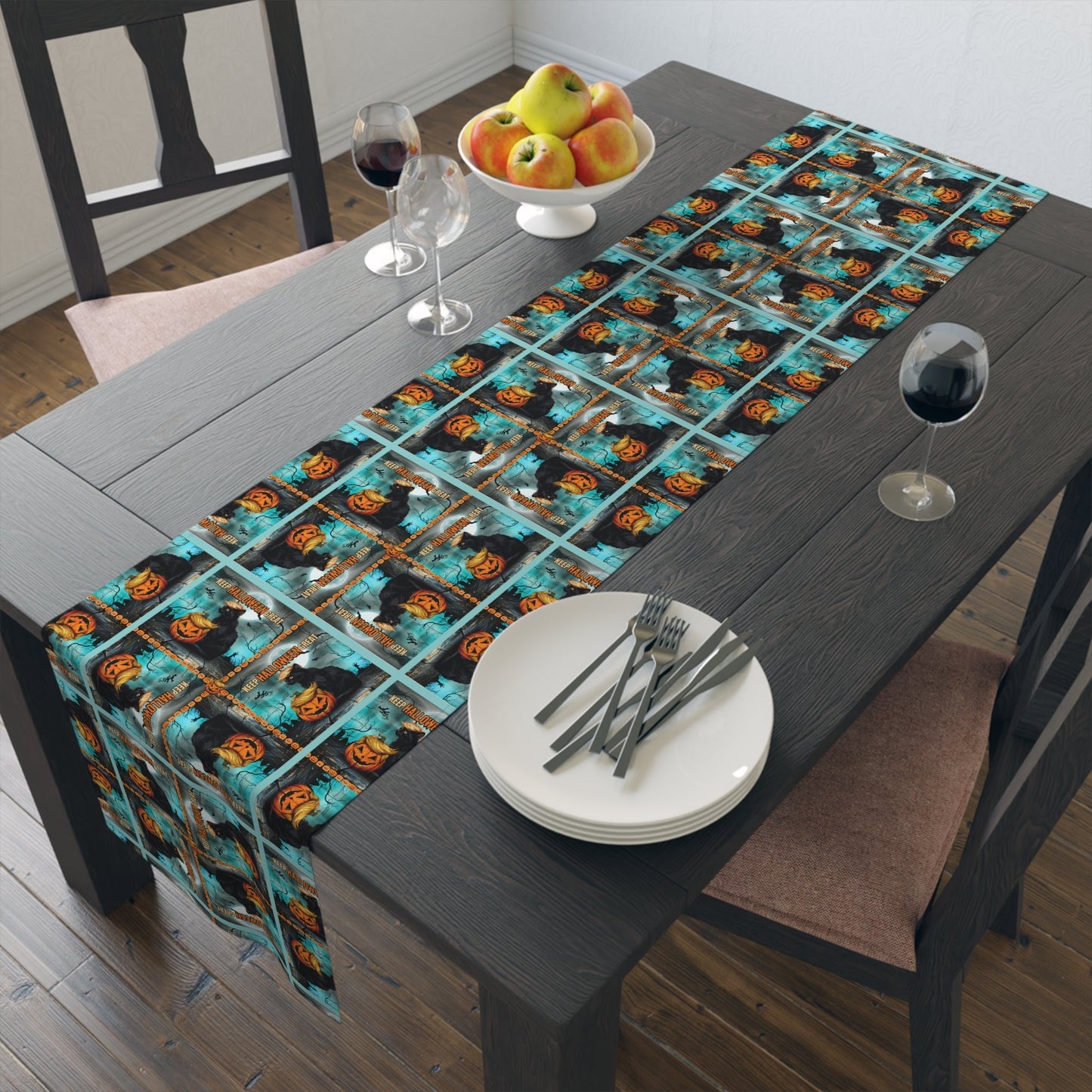 Enchanting Halloween Table Runner for Spooky Celebrations - Korvel