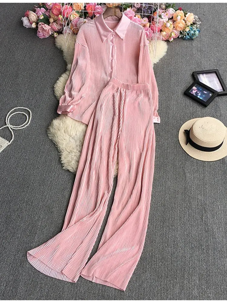Elegant Pleated Set for Women