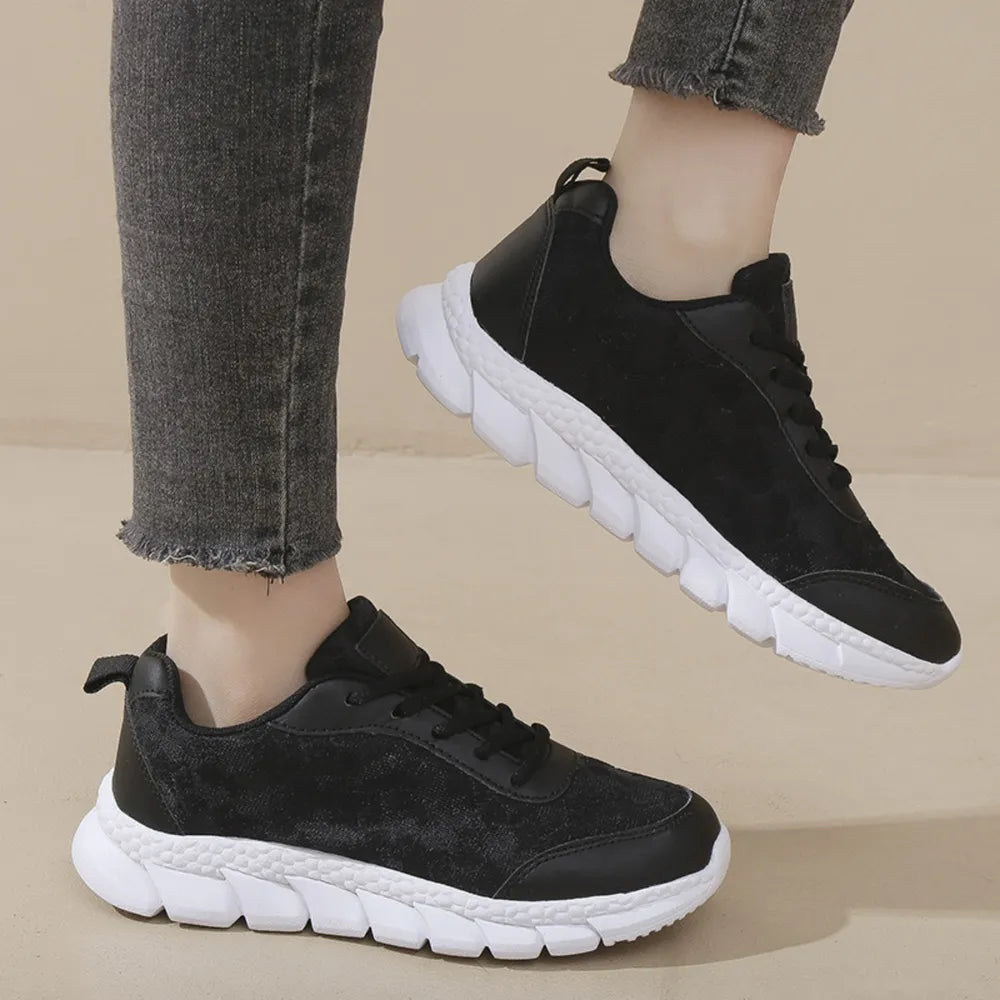 Lace Up Round Toe Star Mesh Athletic - Korvel