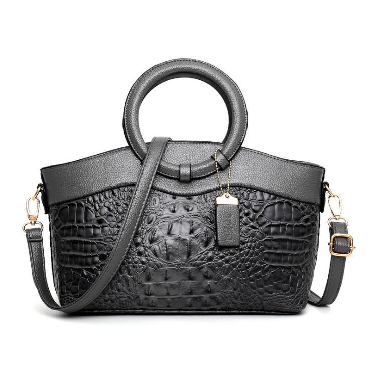 Elegante bolso de hombro de estilo europeo