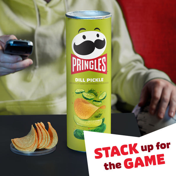 Crisps de pommes de terre Pringles au cornichon à l'aneth - 5,5 oz