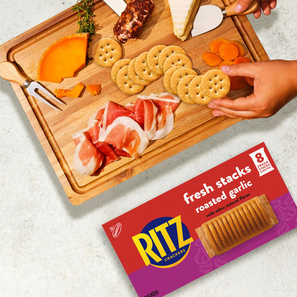Crackers Ritz Fresh Stacks à l'ail rôti - Paquets multi-snacks de 11,8 oz