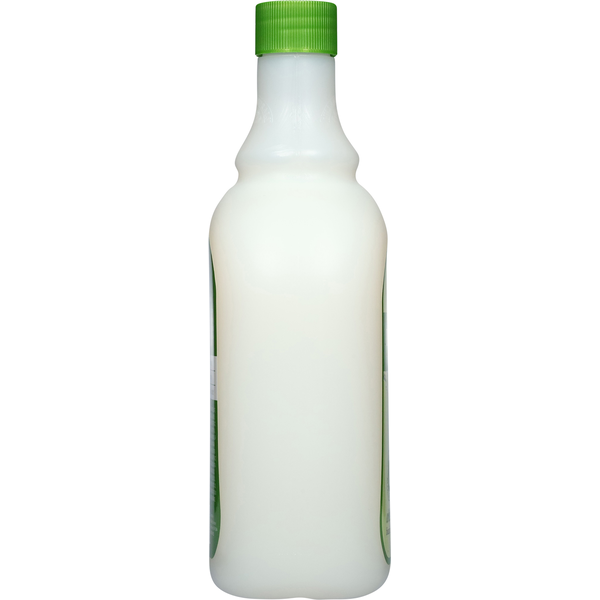 Village Naturals White Tea + Jasmine Milk Bath with Shea Butter
