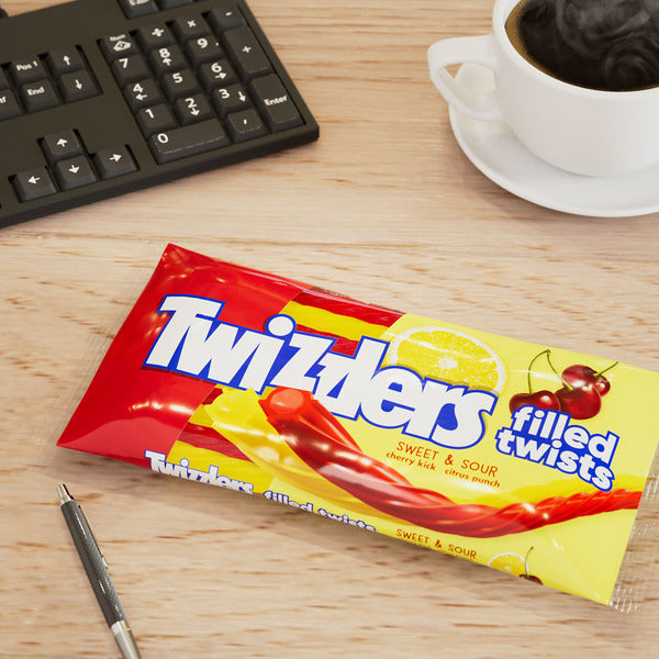 TWIZZLERS Remplis Torsades Bonbon Réglisse Doux & Acide, 11 oz