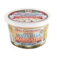 Fromage mozzarella frais mariné BelGioioso en coupe