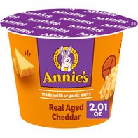 Macarrones con queso Annie's Real Aged Cheddar para microondas