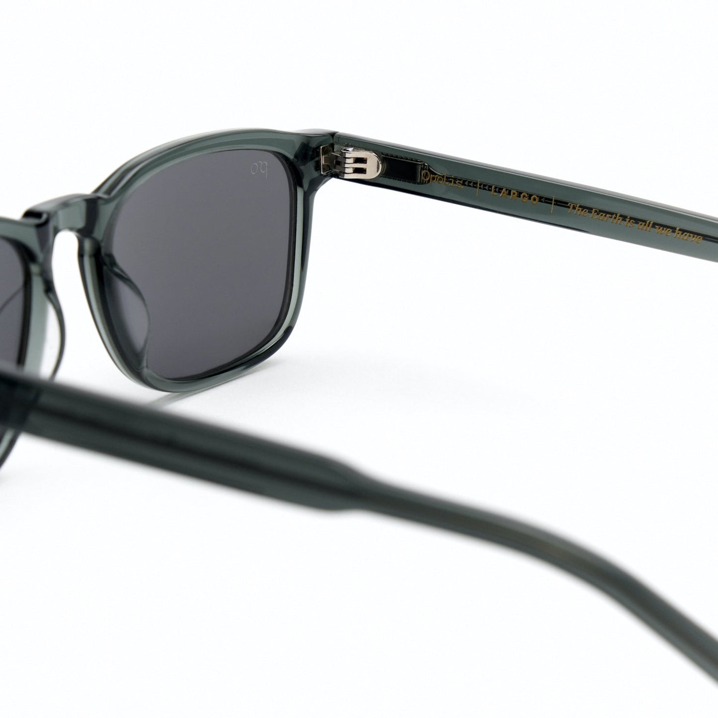 Largo Sunglasses - Classic Rectangular Style