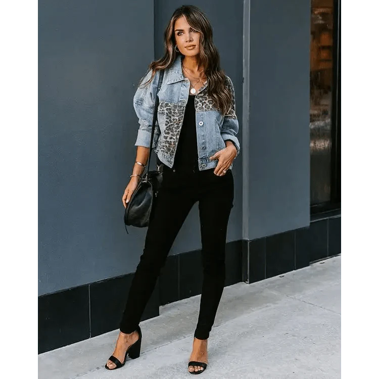 Chaqueta de mezclilla con estampado de leopardo a la moda para mujeres