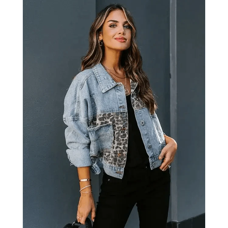 Chaqueta de mezclilla con estampado de leopardo a la moda para mujeres