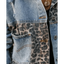 Chaqueta de mezclilla con estampado de leopardo a la moda para mujeres