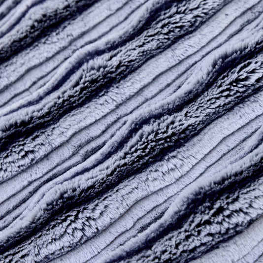 Tissu Luxe Cuddle Frosted Oceana Navy/Powder - 58"/60" par yard