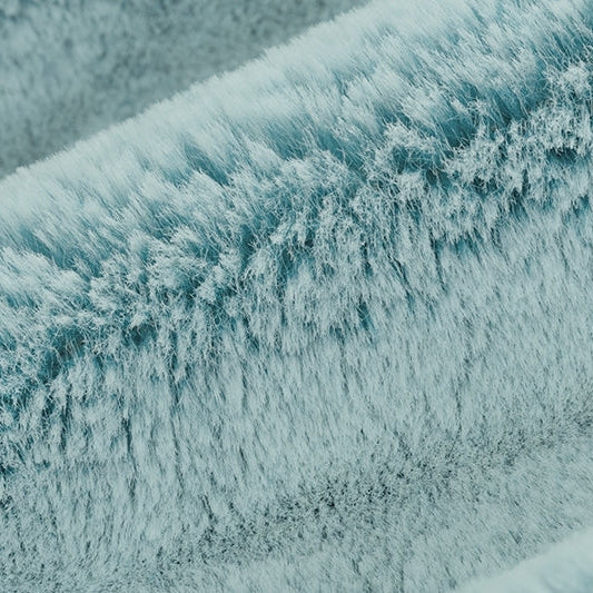 Tela de foca bebé helada Luxe Cuddle en color teal - 58"/60" por yarda