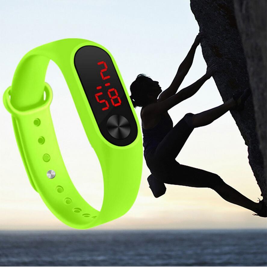 Montre de sport LED STEVVEX pour hommes et femmes
