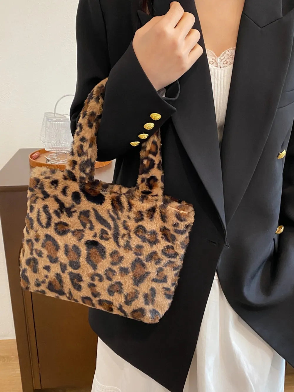 Leopard Fluff Handbag with Zip - Korvel