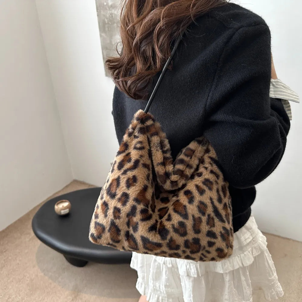 Leopard Furry Shoulder Bag - Korvel
