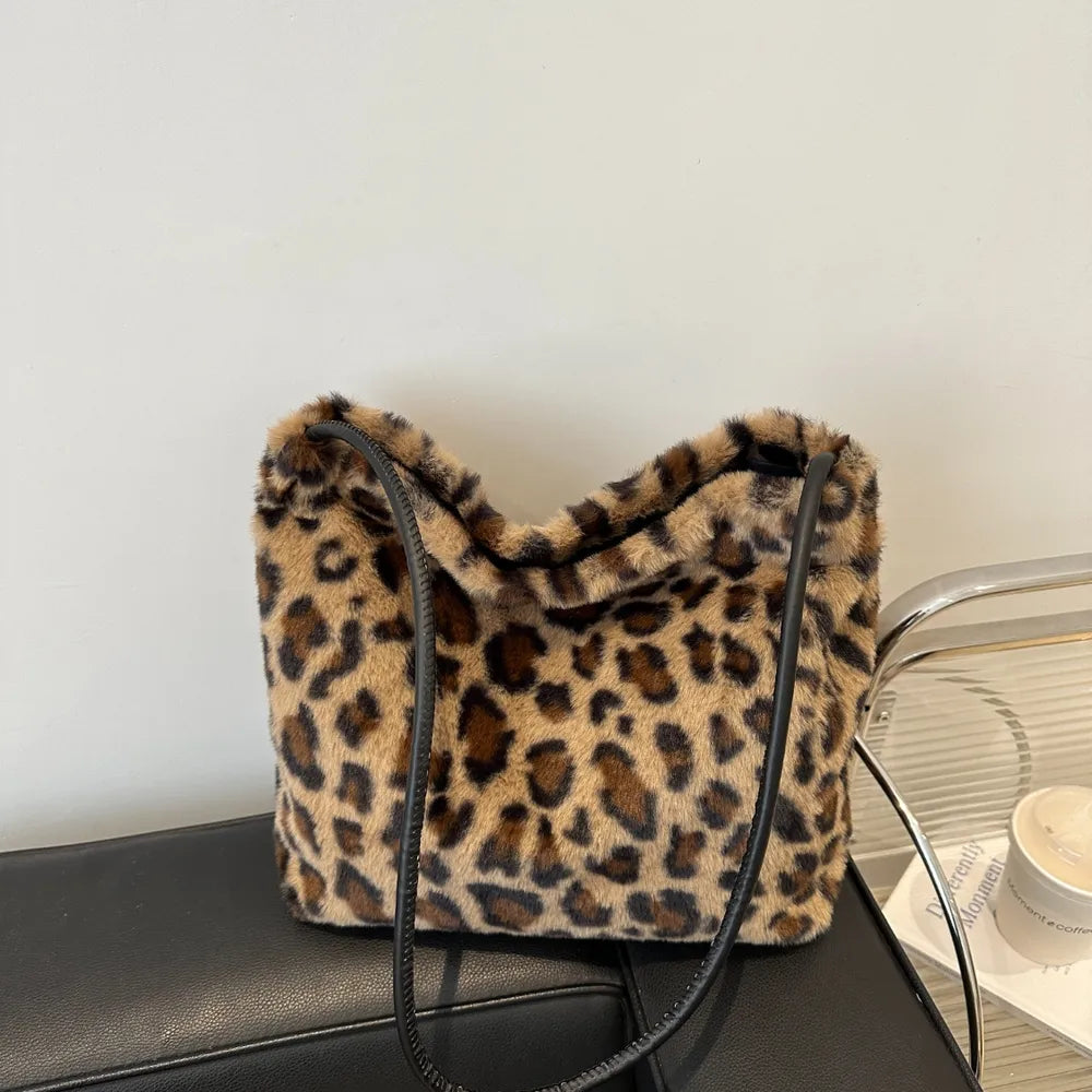 Leopard Furry Shoulder Bag - Korvel