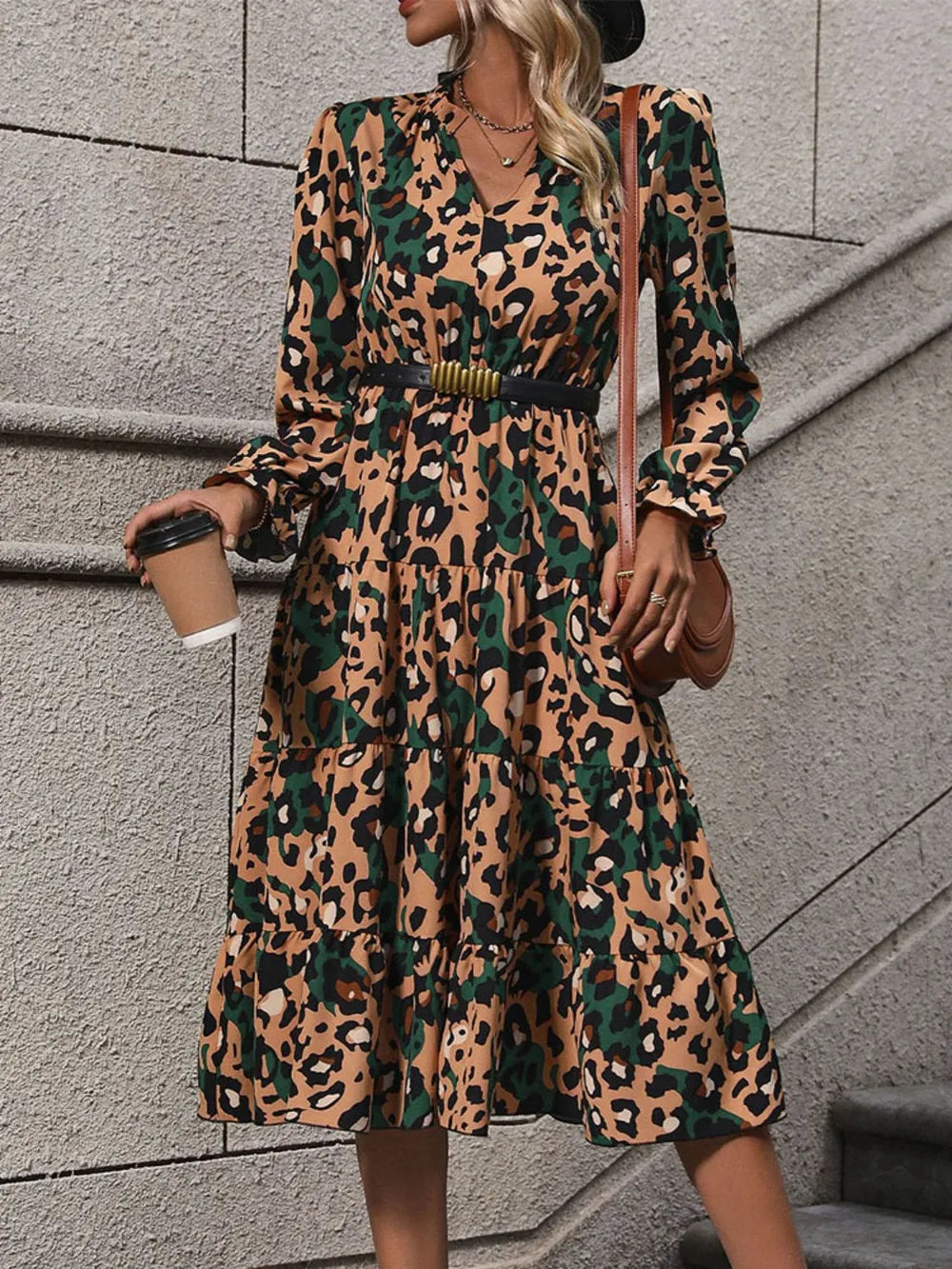 Vestido Midi de Manga Floreada con Notch de Leopardo