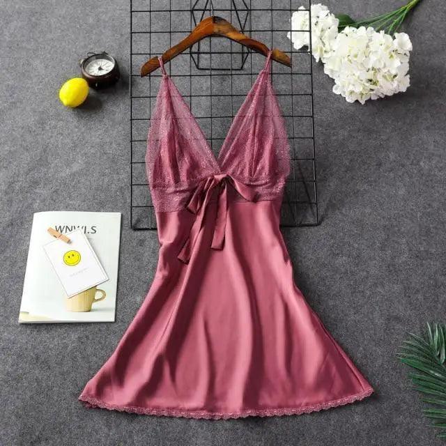 Elegant Pink Silk Bathrobe with Lace Trim for Women - Perfect for Bridesmaids and Lounging - Korvel