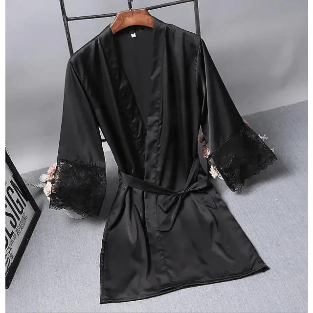 Elegant Pink Silk Bathrobe with Lace Trim for Women - Perfect for Bridesmaids and Lounging - Korvel