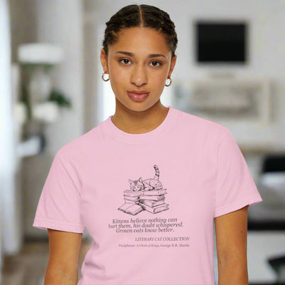 Camiseta Unisex Gato Literario - Una Lucha de Reyes