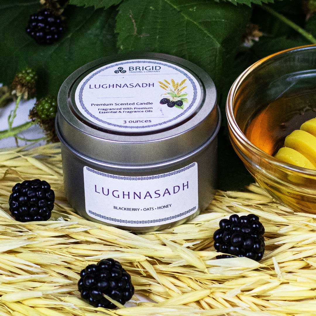 Lughnasadh Harvest Candle - Blackberry, Oat, and Honey Bliss - Korvel