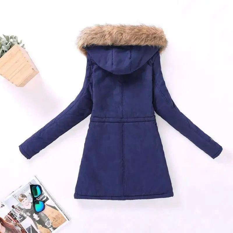 Chaqueta acolchada de algodón de lujo para mujer con capucha