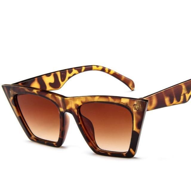 Chic Square Sunglasses for Women - Retro Stylish Eyewear - Korvel