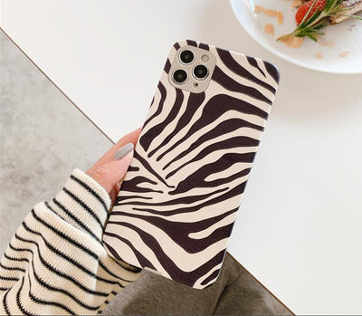 Chic Zebra Print Leather Phone Case for iPhone 14/13/12/11 - Stylish & Protective - Korvel